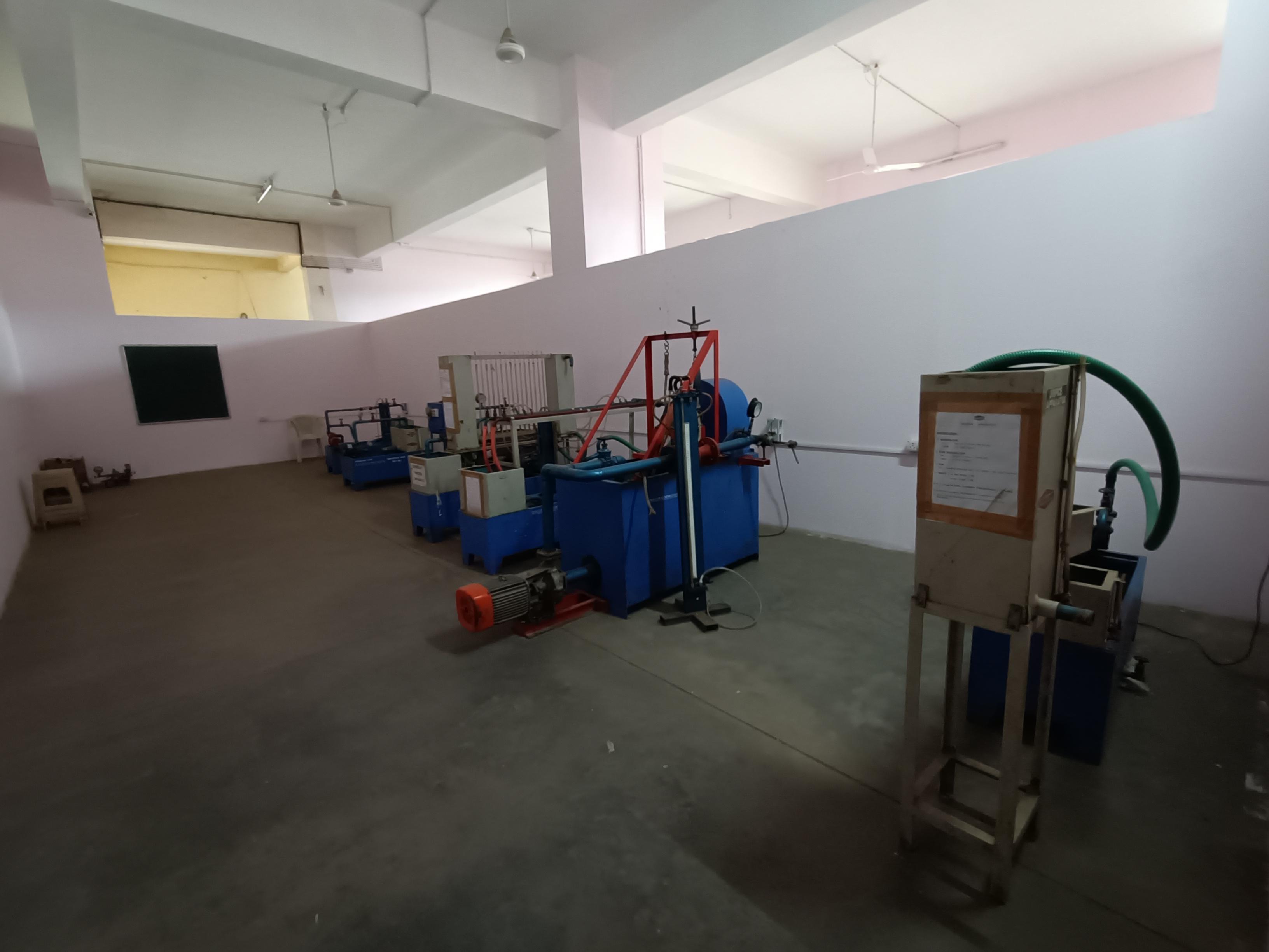 Fluid Mechanics Lab